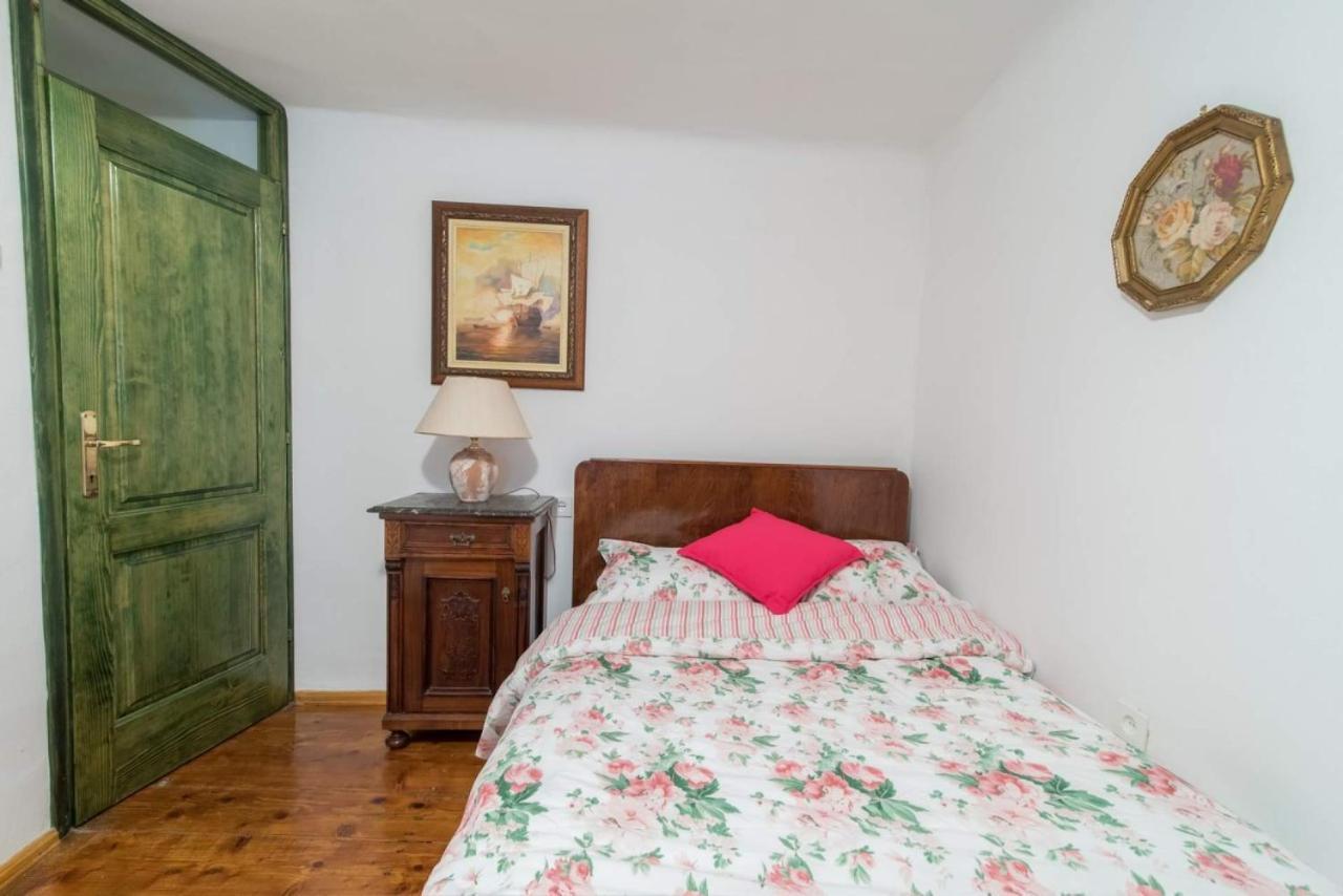 Rustica Apartment Vrbnik  Ngoại thất bức ảnh
